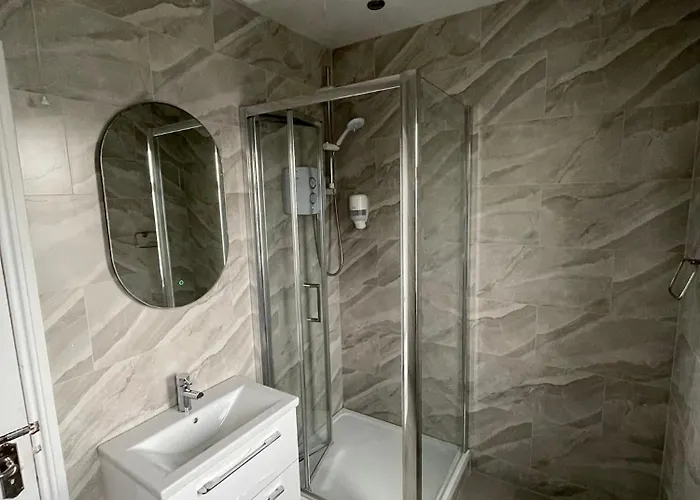 Ubytování v soukromí Comfort Double Near Airport - 5 *