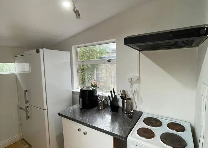 Comfort Double Near Airport - 5 * Dublin